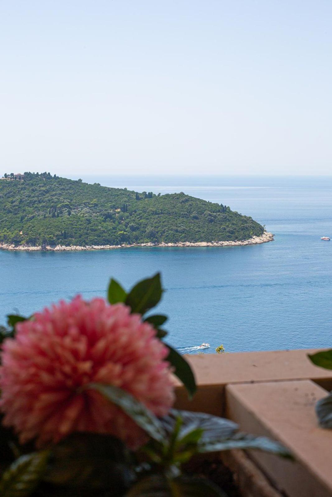 Three Bedroom Apartment With Old Town View - Orlanda'S Apartment Dubrovnik Exterior foto